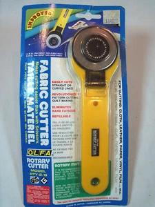 Olfa RTY-2/G 45mm Rotary Cutter for Cloth, Leather, Paper, Vinyl - Made in Japan - Picture 1 of 3