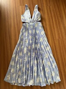 Maxi abito nuovo con etichette A&f Abercrombie & Fitch Giselle ritagliato a pieghe blu chiaro raso S - Foto 1 di 8