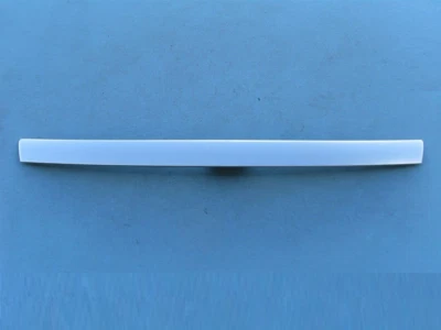 2010 2011 MERCURY MILAN FRONT HOOD UPPER TOP CHROME TRIM MOLDING 10 11 USED #2 - Image 1 of 4