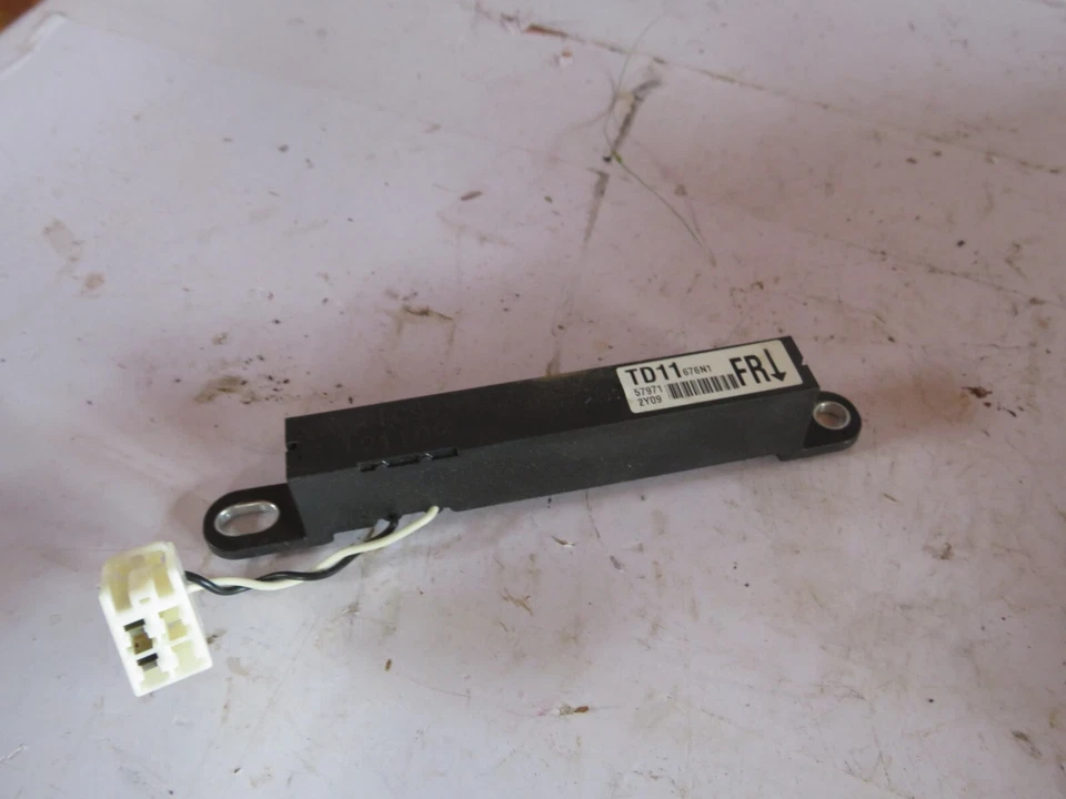 13 2013 MAZDA CX-9 ANTENA FRONTAL SIN LLAVE OEM Foto 1 de 3