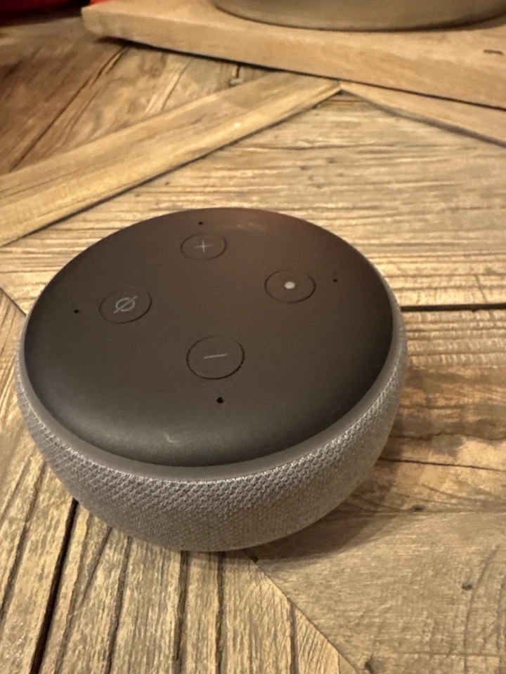 Alexa Echo Dot (3ª Generazione) - Immagine 1 di 2