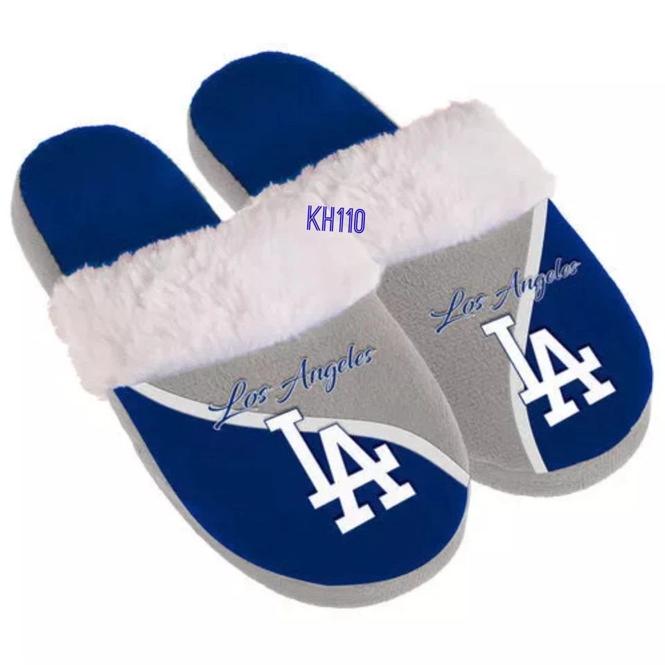 MLB Los Angeles Dodgers Women's Cursive Color block Slippers - Image 1 of 1