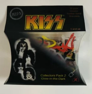 KISS Collectors Pack 2 Silicone Shaped Glow in the Dark Bandz -20 pcs - Foto 1 di 2
