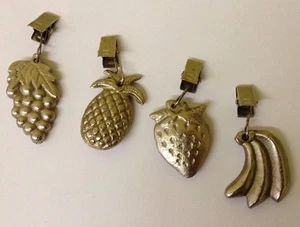 VTG CAST METAL SILVER COLORED FRUIT SHAPED TABLECLOTH WEIGHTS SET OF 4 - Bild 1 von 10