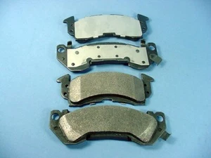 Juego de pastillas de freno Bosch para 79-97 C2500 C20 R2500 Suburban DELANTERO - Imagen 1 de 3