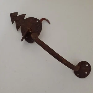 Antique Iron Thumb Latch Tree Figure - Picture 1 of 12