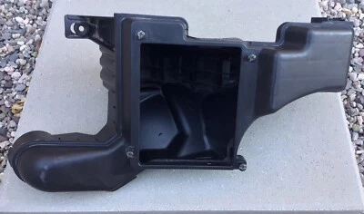 1996 庞蒂亚克 Sunfire GT 2.4 空气过滤器外壳 # 25099540 原始设备制造商原装零件 — 第 1/4 张图片