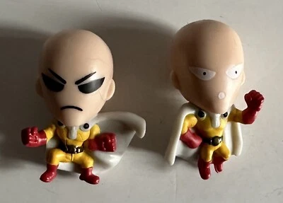 PAR DE ONE PUNCH MAN MINIS ORIGINALES 2" SAITAMA VOLANDO OJOS BLANCOS Y NEGROS 2016 Foto 1 de 2