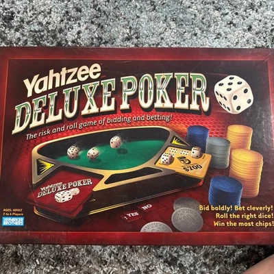YAHTZEE DELUXE POKER Risk & Roll Dice Game Vtg 2005 100% Complete Never Played! - Image 1 of 4