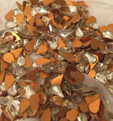 DB12 10x6mm jonquil pear shape glass cabochons faceted top, gold foiled FB (144) - Image 1 of 2