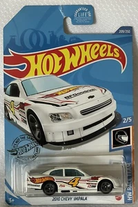 2017 HOT WHEELS HW RACE TEAM 2/5** 2010 CHEVY IMPALA ** #209 FACTORY SEALED - Picture 1 of 4