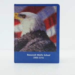 Anuario Roosevelt Middle School 2005 2006 nuevo Bedford Massachusetts - Imagen 1 de 6