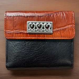 BRIGHTON Two Tone Leather Silver Tone Hearts Cash, Cards, & Coin Wallet New - Picture 1 of 6