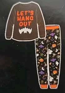 Halloween Two Piece PJ Set Girls Size S Pajamas Jammies 6/6X Let's Hang Out Bat - Picture 1 of 3