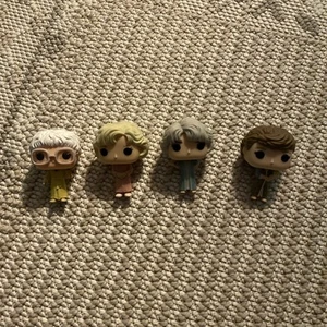 Funko Pop! Vinyl: Dorothy / Sophia / Blanche / Rose - 4er Pack - Walmart ohne Karton - Bild 1 von 9