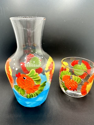 Jarra de agua pintada a mano para cabecera con vidrio, patrón de peces playa océano Foto 1 de 3