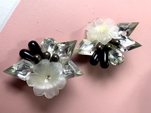 Vintage 90s Earrings Statement Womens Clip On Flower Rhinestone Beaded Silver - Picture 1 of 6