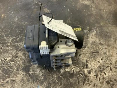 Conjunto de actuador y bomba de pieza de freno antibloqueo para 06-08 RAV4 806272 Foto 1 de 4