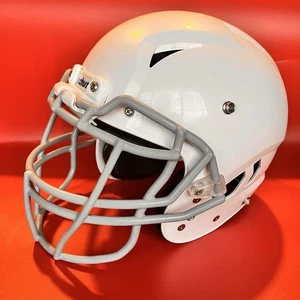 Casco de fútbol americano profesional Schutt Youth Vengeance blanco/gris - pequeño - 2019 LEER DESCRIPCIÓN - Imagen 1 de 15