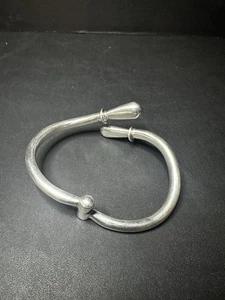 Ägyptische Punzen Sterlingsilber Vintage Träne Tropfen Bypass Armband 64 Gramm - Bild 1 von 10