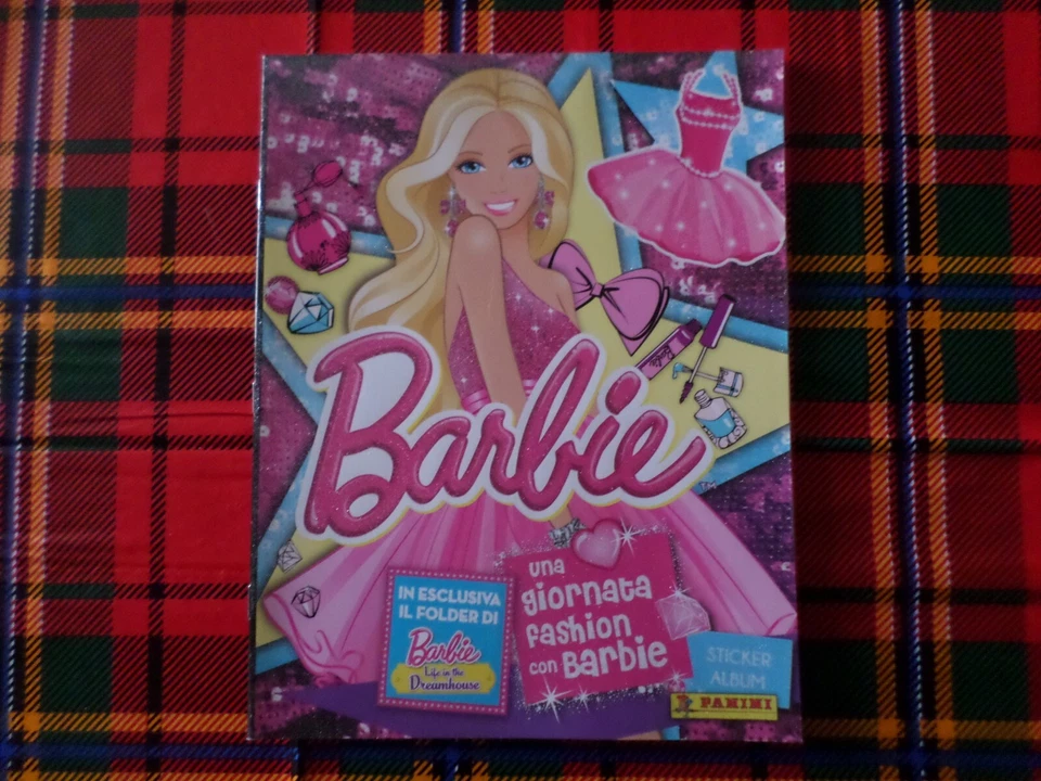 album figurine panini BARBIE - UNA GIORNATA FASHION  vuoto perfetto edicola - Immagine 1 di 1