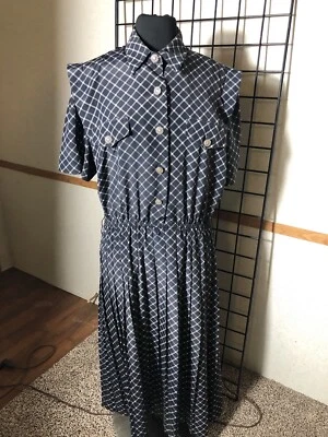 Vintage Leslie Fay Size 16 Pleated Secretary Shirt Dress Short Sleeve - Image 1 of 4