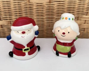 Target Brand SANTA & MRS. CLAUS Salt & Pepper Shakers •  Christmas Holiday - Picture 1 of 4