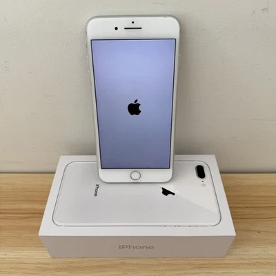 Apple iPhone 8 Plus 64 GB Silver Great Condition Comes With Box - Bild 1 von 4