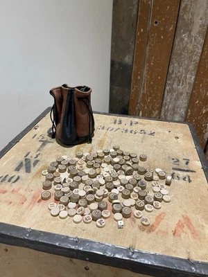 Vintage Bingo Game Wooden Bingo Pieces Lotto Set Family Games Christmas - Image 1 of 4