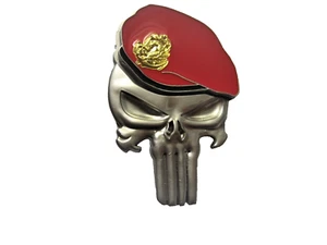 INSIGNE DES PARACHUTISTES TROUPES DE MARINE RPIMa (VARIANTE) PUNISHER  FAB. IMC - Picture 1 of 2