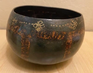 Tazón de limosna hecho a mano de metal pintado a mano monje budista mendigo 5" sin soporte - Imagen 1 de 5