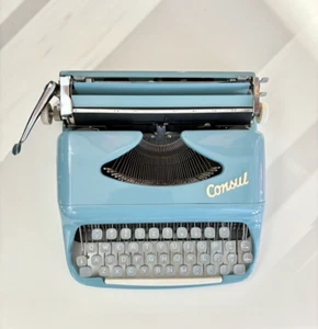 Vintage Light Blue Consul Typewriter - Picture 1 of 8