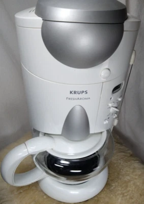 KRUPS COFFEE MAKER F625 FRESH AROMA PROGRAMMABLE COFFEE BREWING 10 CUP WHITE - Image 1 of 4