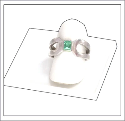 Smaragd  Ring - Silber - passend zu jedem Outfit -  SALE von Greenfire - Bild 1 von 4