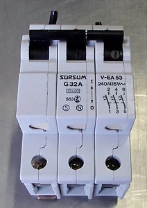 SURSUM CIRCUIT BREAKER 240/415V V-EA53 G32A 3-POLE 3P Used T/O - Picture 1 of 6