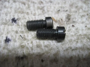 KENMORE SEWING MACHINE 148 & 158 SERIES CABINET HINGE SET SCREWS GRUB SET OF 2 - Picture 1 of 2
