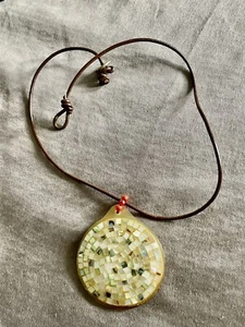 Signed Chan Luu Round Mother of Pearl MOP Embellished Pendant Necklace Leather - Picture 1 of 4