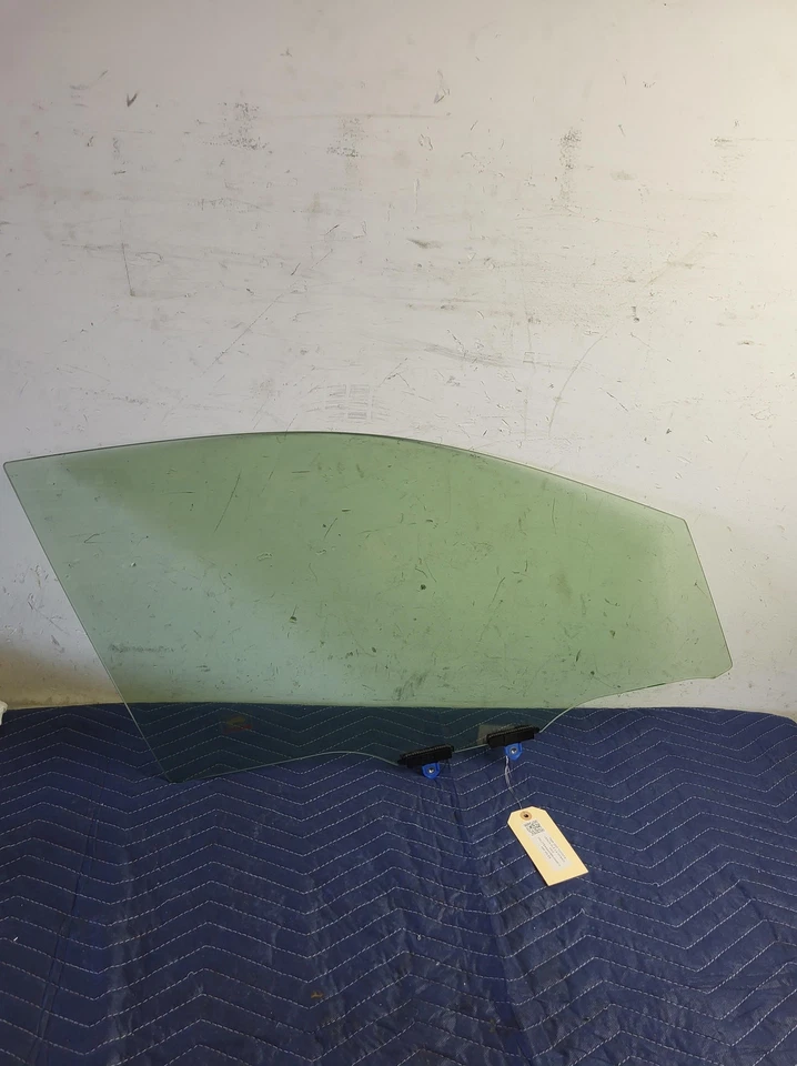 Toyota Venza 2021 puerta delantera derecha pasajero ventana cristal 2022 usado OEM Foto 1 de 4