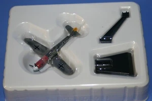 The LUFTWAFFE Messerschmitt BF109 F-2 Red nose 1/144 TAKARA JPN 2005 - Picture 1 of 6