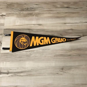 Vintage MGM GRAND CASINO LAS VEGAS Souvenir Pennant Flag - Picture 1 of 2