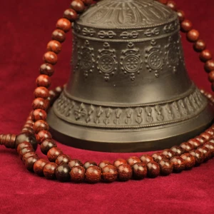 Noble Mala palo de rosa cadena de oración budista 8mm meditación budista redonda - Imagen 1 de 5