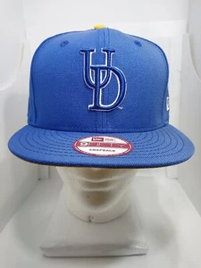 CAPPELLO DA BASEBALL UNIVERSITY OF DELAWARE. BERRETTO DA BASEBALL A SCATTO POSTERIORE. CAP101 - Foto 1 di 14