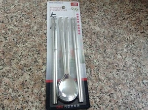 2 Sets Koreanischer Stil Schwan Essstäbchen und Löffel Edelstahl Hochwertig - Bild 1 von 4