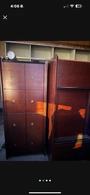 ESCRITORIO DE OFICINA Y CREDENZA Foto 1 de 4