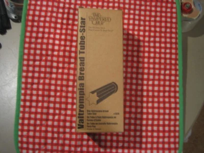 NIB THE PAMPERED CHEF VALTROMPIA BREAD TUBE-STAR 1570 LOW US SHIP - Image 1 of 2
