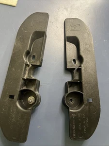 2015 -2017  Ford Mustang R ight& Left Bracket Mount Front Grill OEM FR38-16C194 - Bild 1 von 20