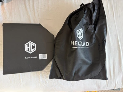 Hexclad 30 cm Hybrid Wok With Lid - Brand New - Image 1 of 3