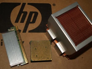 393830-L21 NEW (COMPLETE!) HP 2.0Ghz 270 Opteron CPU Kit for Proliant DL385 G1 - Picture 1 of 2