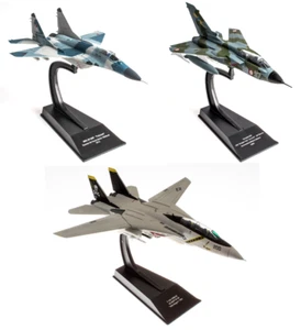 Lot de 3 Avions de chasse F-14A + MIG-29 + Tornado 1/100 Militaire Jet aircraft - Foto 1 di 12