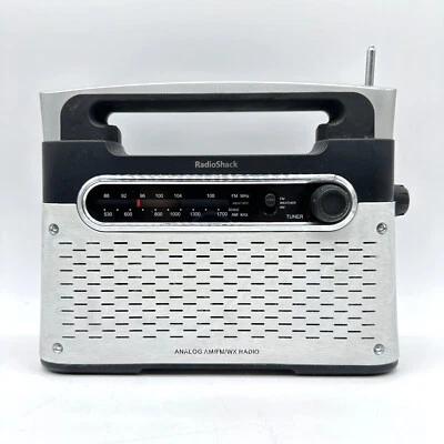 2004 Radio Shack Analog AM/FM Radio 12-889 Tested & Works - Image 1 of 4